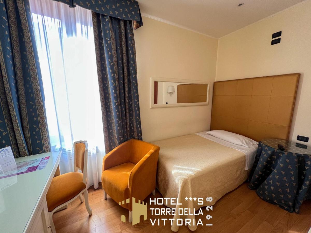 Hotel Torre Della Vittoria 1928 페라라 외부 사진